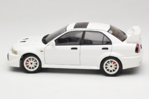 Mitsubishi Lancer Evo VI Tommi Makinen Edition Alb AUTOart 1:18 77157 Metal - imaginea 4 din 8