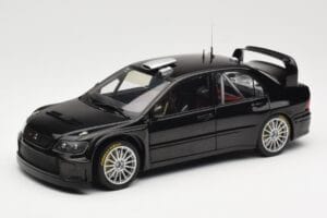 Mitsubishi Lancer Evolution WRC Plain Body Negru AUTOart 1:18 80528 Metal