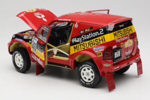 Mitsubishi Pajero Rallye Raid #205 Paris-Dakar Rally 2001 Solido 1:18 9022 Metal - imaginea 5 din 8