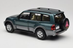 Mitsubishi Pajero V73 Verde YC Model 1:18 241218040101010215 Metal - imaginea 7 din 8
