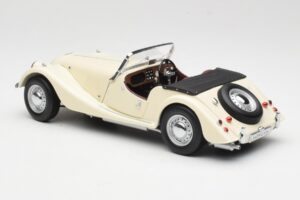 Morgan 4/4 Series II Alb Kyosho 1:18 08111W Metal - imaginea 7 din 8