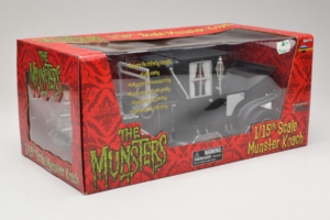 Munsters Koach The Munsters Diamond 1:15 214640 Metal - imaginea 2 din 3