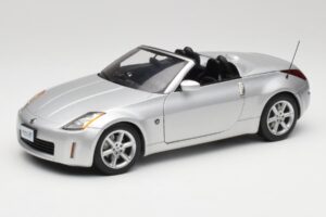 Nissan 350Z Z33 Roadster Diamond Argintiu AUTOart 1:18 77371 Metal