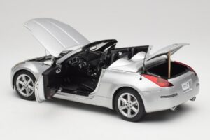 Nissan 350Z Z33 Roadster Diamond Argintiu AUTOart 1:18 77371 Metal - imaginea 5 din 8