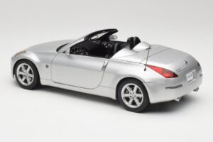 Nissan 350Z Z33 Roadster Diamond Argintiu AUTOart 1:18 77371 Metal - imaginea 7 din 8