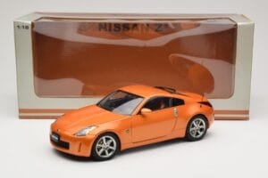 Nissan 350Z Z33 Sunset Orange AUTOart 1:18 77312 Metal - imaginea 8 din 8