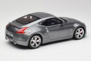 Nissan 370Z Z34 Gun Metallic Otto 1:18 OT465 Rășină - imaginea 2 din 6