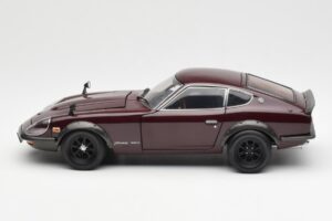 Nissan Fairlady 240ZG Maro Kyosho 1:18 08217M Metal - imaginea 4 din 8