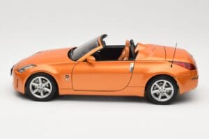 Nissan Fairlady Z Z33 Roadster Sunset Orange AUTOart 1:18 77377 Metal - imaginea 4 din 8