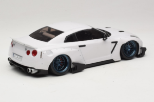 Nissan GT-R R35 Boost Wars 2 Alb Jp Kraemo 1:18 KRAEMO001 Metal - imaginea 3 din 7