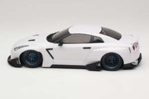 Nissan GT-R R35 Boost Wars 2 Alb Jp Kraemo 1:18 KRAEMO001 Metal - imaginea 4 din 7