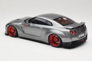 Nissan GT-R R35 Prior Design Gri GT Spirit 1:18 GT243 Rășină - imaginea 5 din 6