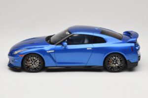 Nissan GT-R R35 Skyline Edition Bayside Blue GT Spirit 1:18 GT521 Rășină - imaginea 3 din 6