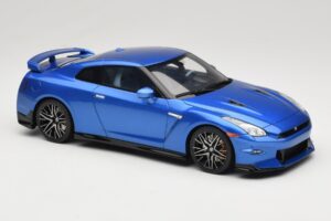 Nissan GT-R R35 Skyline Edition Bayside Blue GT Spirit 1:18 GT521 Rășină - imaginea 4 din 6