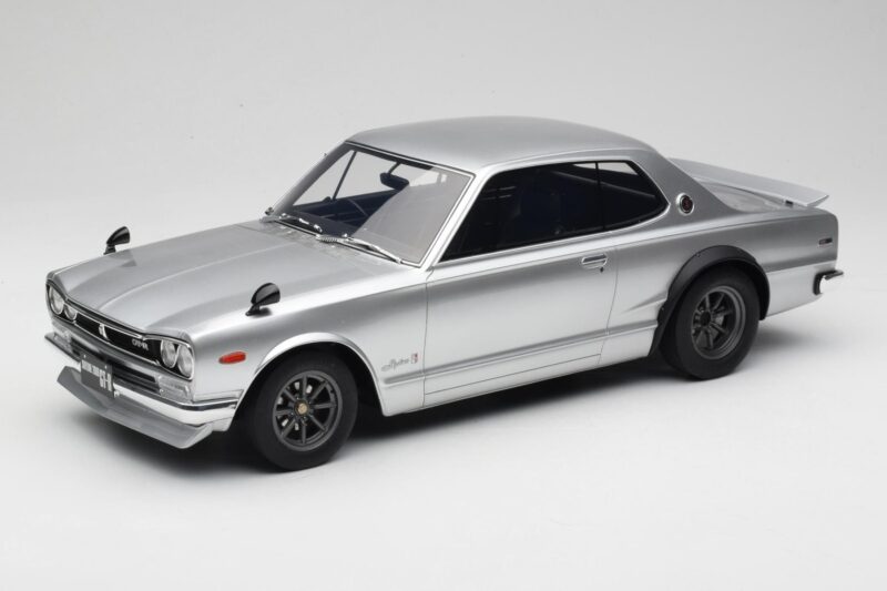Nissan Skyline C10 2000 GT-R Argintiu Otto 1:12 G094 Rășină