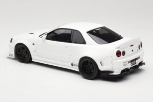 Nissan Skyline GT-R BNR34 by KRC Pearl White Otto 1:18 OT1135 Rășină - imaginea 5 din 6