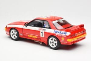 Nissan Skyline GT-R R32 #1 J. Richards / M. Skaife Bathurst 1000 Winner 1992 AUTOart 1:18 89279 Metal - imaginea 7 din 8