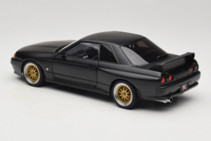 Nissan Skyline GT-R R32 V-Spec II Tuned Version Matt Black AUTOart 1:18 77418 Metal - imaginea 7 din 8