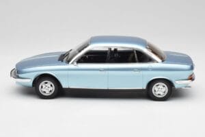NSU Ro80 Albastru Metallic Minichamps 1:18 151015400 Metal - imaginea 3 din 6