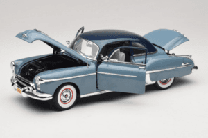 Oldsmobile 88 Albastru Grease Auto World 1:18 AWSS103/06 Metal - imaginea 2 din 8