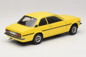 Opel Ascona B SR Galben Față Zgâriată Sun Star 1:18 5384 Metal - imaginea 3 din 9