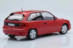 Opel Astra F GSi Roșu Norev 1:18 183672 Metal - imaginea 2 din 6
