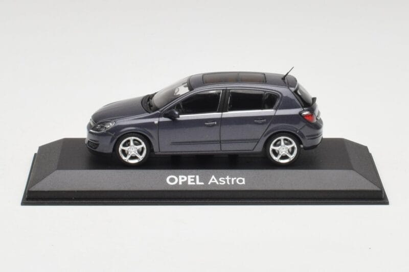 Opel Astra H Albastru Închis Minichamps 1:43 B24910027-A1 Metal