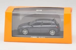Opel Astra H Gri Minichamps 1:43 B24910027A Metal - imaginea 4 din 4