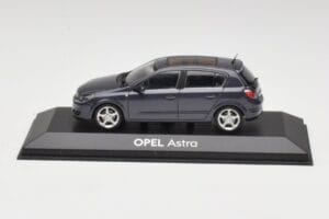 Opel Astra H Gri Minichamps 1:43 B24910027A Metal