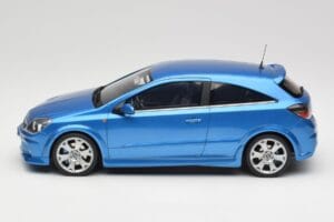 Opel Astra H OPC Arden Blue Otto 1:18 OT473 Rășină - imaginea 3 din 6