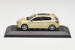 Opel Astra H Galben Metalic Minichamps 1:43 403043003 Metal