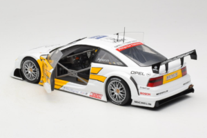 Opel Calibra V6 #21 N. Amorim DTM 1995 UT Models 1:18 180954221 Metal - imaginea 5 din 8