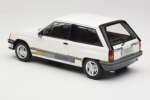 Opel Corsa A Sprint Alb MCG 1:18 MCG18432 Metal - imaginea 5 din 6