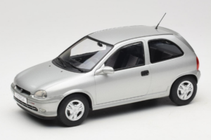 Opel Corsa B Grey Metallic MCG 1:18 MCG18515 Metal