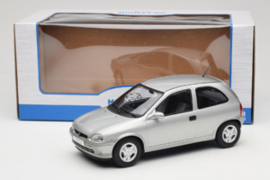 Opel Corsa B Grey Metallic MCG 1:18 MCG18515 Metal - imaginea 6 din 6