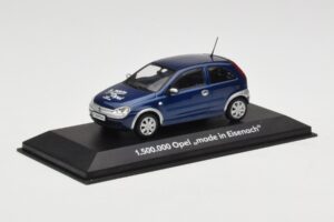 Opel Corsa C 1.5M Made in Eisenach Minichamps 1:43 OPEL003 Metal - imaginea 2 din 4