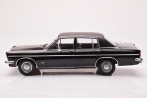 Opel Diplomat V8 Negru Norev 1:18 183687 Metal - imaginea 3 din 6