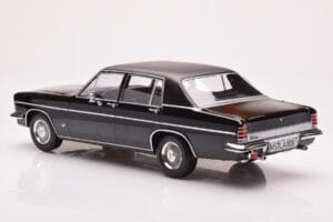 Opel Diplomat V8 Negru Norev 1:18 183687 Metal - imaginea 5 din 6