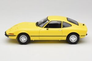 Opel GT/J Galben Minichamps 1:18 180049021 Metal - imaginea 4 din 8