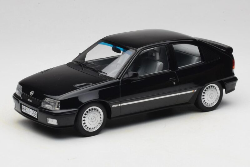 Opel Kadett E GSi Negru Metalizat Helmut Schmidt Norev 1:18 183617 Metal
