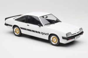 Opel Manta B Sport Alb MCG 1:18 MCG18237 Metal - imaginea 4 din 6