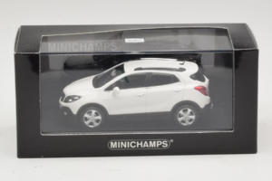 Opel Mokka Alb Minichamps 1:43 410042100 Metal - imaginea 4 din 4