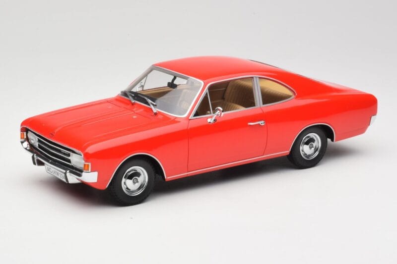 Opel Rekord C Coupe Roșu Minichamps 1:18 107047020 Rășină