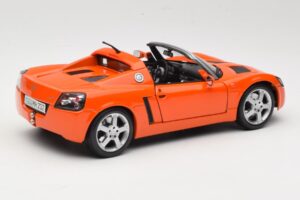 Opel Speedster Portocaliu Maisto 1:18 31615 Metal - imaginea 3 din 8