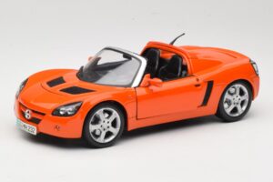 Opel Speedster Portocaliu Maisto 1:18 31615 Metal