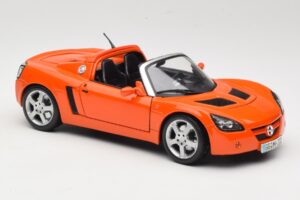Opel Speedster Portocaliu Maisto 1:18 31615 Metal - imaginea 6 din 8