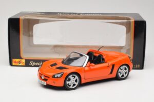 Opel Speedster Portocaliu Maisto 1:18 31615 Metal - imaginea 8 din 8
