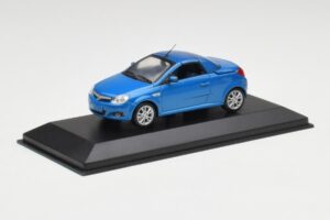 Opel Tigra Twin Top Albastru Minichamps 1:43 919084 Metal - imaginea 2 din 4