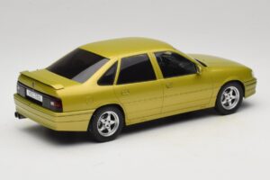Opel Vectra A 2000 16V Galben MCG 1:18 MCG18463 Metal - imaginea 2 din 6