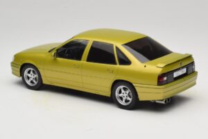 Opel Vectra A 2000 16V Galben MCG 1:18 MCG18463 Metal - imaginea 5 din 6
